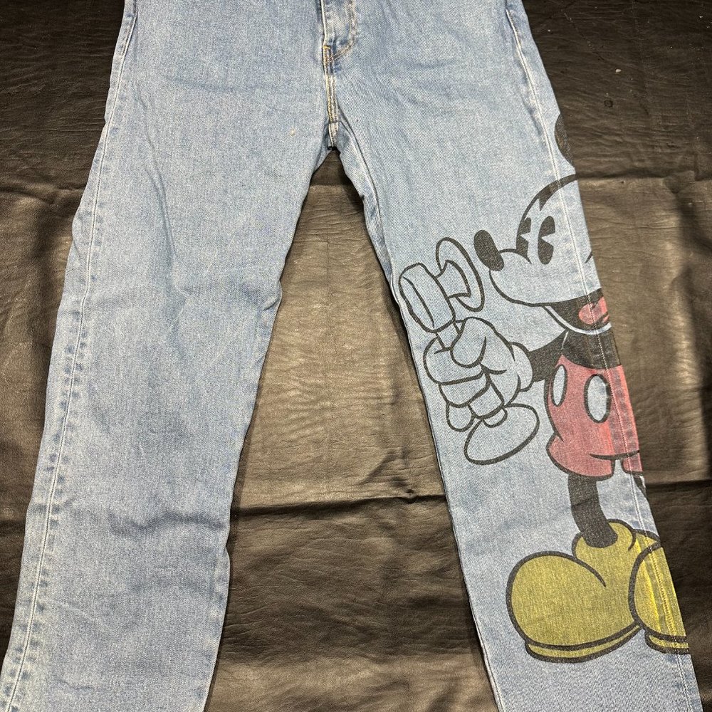 Levis Mens Mickey and Friends 502 Jeans